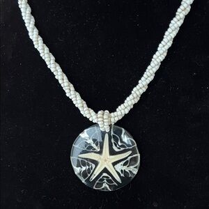 Vintage 19” White Beaded Starfish Pendant Necklace